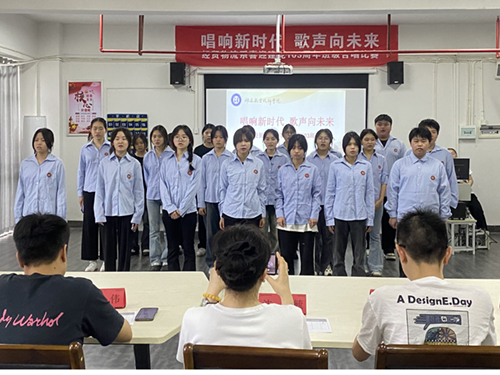 唱响新时代,歌声向未来——经贸物流系举办喜迎建党103周年班级合唱比赛
