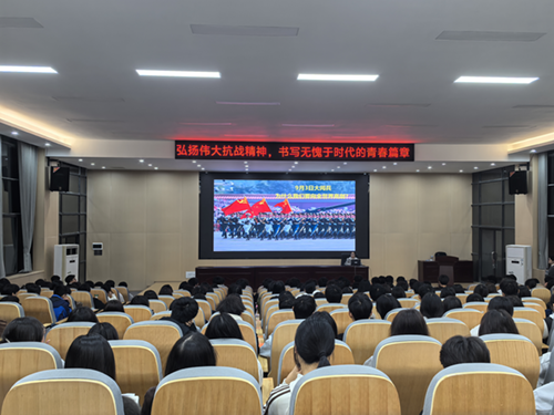 以抗战精神为翼,书写青春滚烫篇章——思政课部“航空大讲堂”燃情开讲